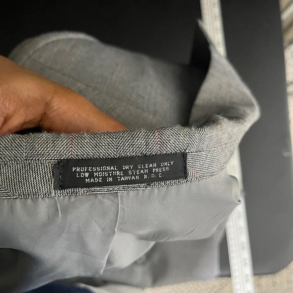 Paul Rodon Suit Mens 44R W36 Gray Herringbone Pinstripe Double Breasted Vintage